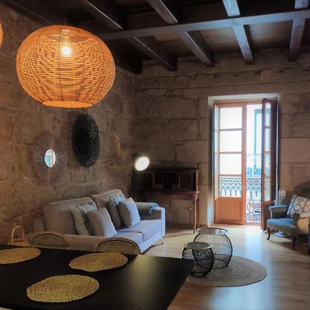 Exclusivo Apartamento En Edificio Historico Понтеведра Екстериор снимка