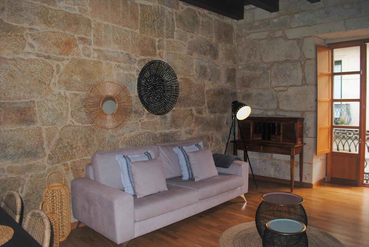 Exclusivo Apartamento En Edificio Historico Понтеведра Екстериор снимка