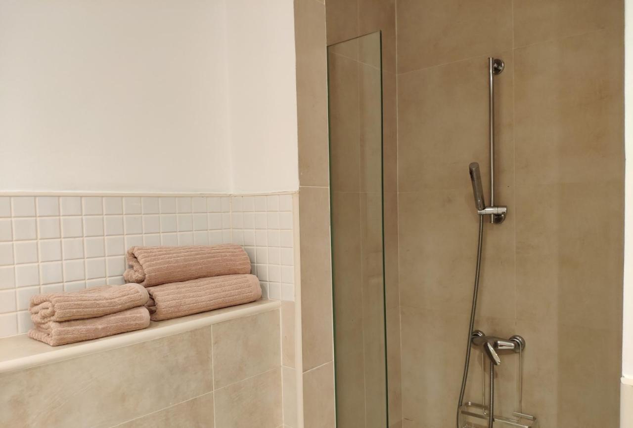 Exclusivo Apartamento En Edificio Historico Понтеведра Екстериор снимка